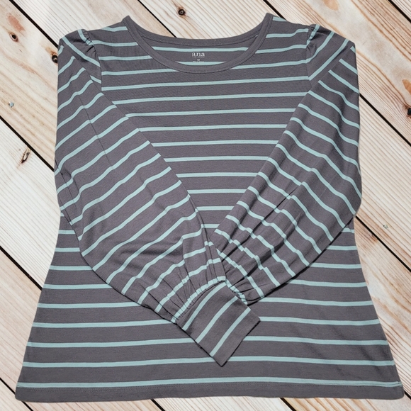 A.N.A Long Sleeve Top Sz Medium - Picture 4 of 4